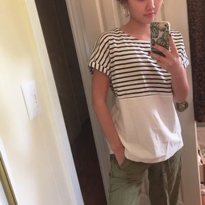 Zara Strip Navy & White ColorBlock Tee 
Size Medium